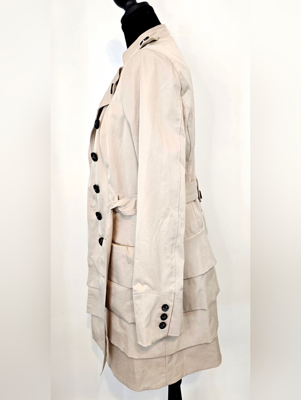 Anthropologie Idra Beige Belted Tiered Trench Coat Classic Chic Luxury Jacket - Picture 8 of 10